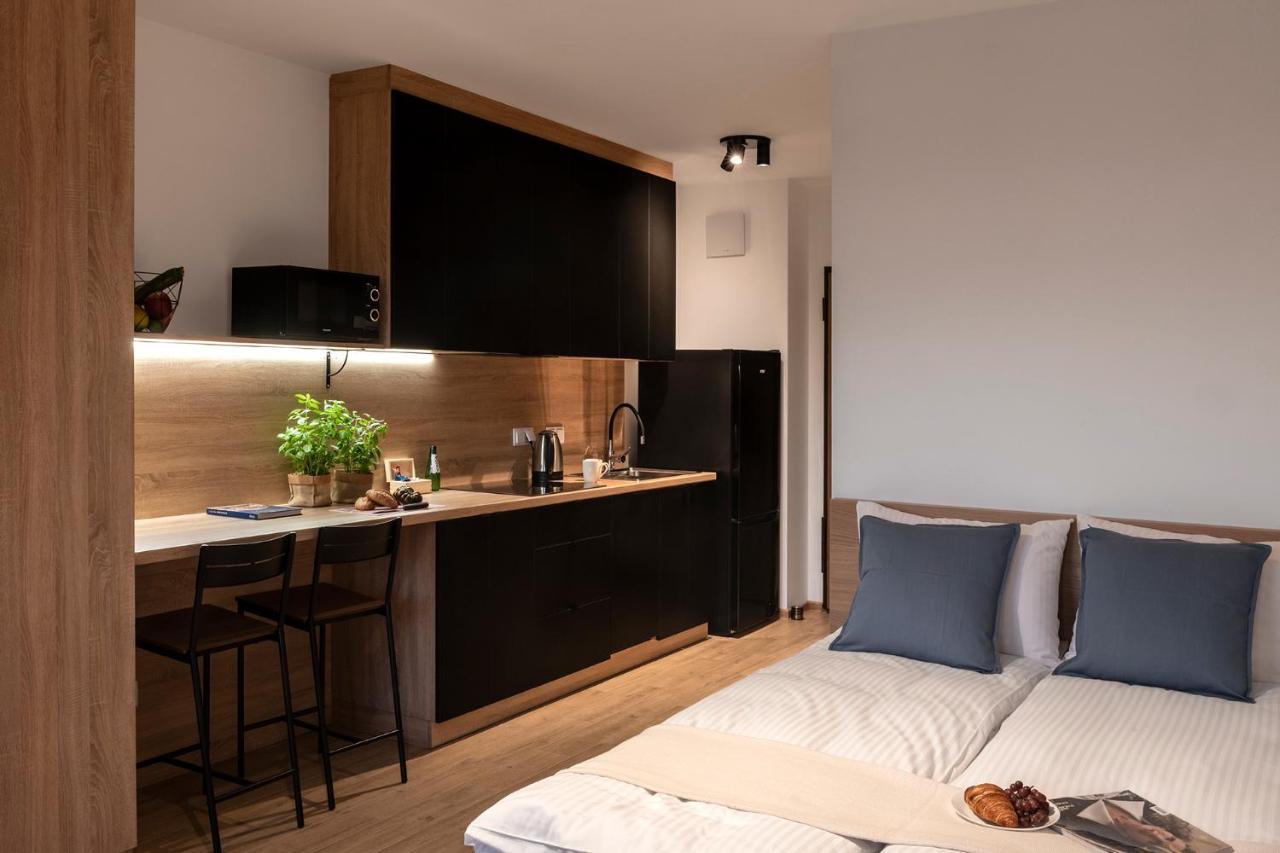 Shortstaypoland Pileckiego Warsaw Exterior photo
